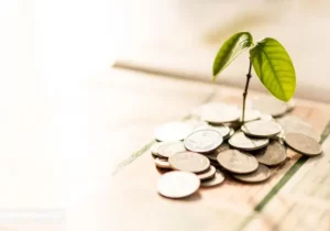 تهدید منافع کارگران و بازنشستگان | بدهی های دولت از جیب چه کسانی پرداخت می شود؟