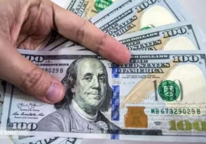 امارات قیمت دلار را به لرزه درآورد!