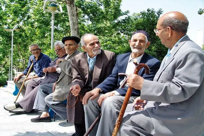 اعتراض بازنشستگان کشوری به تأخیر در پرداخت هزینه‌ های درمانی