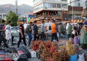 صدای فراموش‌شده خیابان‌ها/ساماندهی یا حذف پنهان؟ دستفروشان تجریش به کجا خواهند رفت؟
