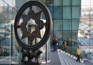 دلار و طلا در تله رنج؛ سبزپوشی 5روزه شاخص کل، امید را به بورس بازگرداند
