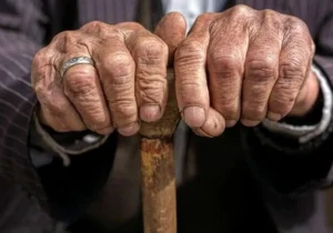 حقایقی که بازنشستگان درباره بیمه تکمیلی باید بدانند