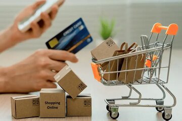 تلاطم در بازار آنلاین کالاهای اساسی؛ از «تعلیق خرید» تا «پرش قیمتی» محصولات در سبد کاربران