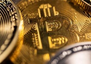 سقوط ادامه دار بیت کوین/ بیت کوین در ایستگاه ۹۵ هزار دلاری ایستاد