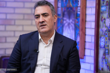 معاون وزیر ارتباطات: انشاالله امروز یا فردا اینترنت وصل میشود
