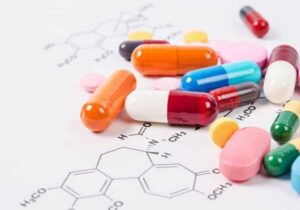 تشریح مهمترین چالشهای نظام دارویی ایران