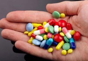 تنظیم زمان مصرف داروها در سحر و افطار