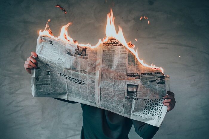 اخبار منفی و دروغ چه تأثیری بر روح و روان جامعه می‌گذارد؟ - ایرنا زندگی