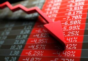 شوک تاریخی به بازار سهام/ ثبت یکی از سنگین‌ترین ریزش‌های ماهانه در ایران طی ۴ دهه اخیر