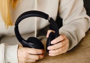 کشف مواد شیمیایی سمی در هدفون‌های این برندها