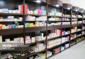 استمرار فعالیت مراکز ارائه‌دهنده خدمات دارویی در سراسر کشور