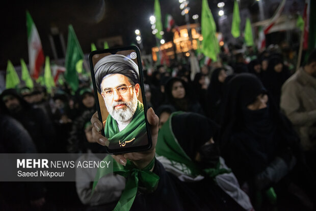 بیعت انجمن علمی آموزش علوم پزشکی با رهبر انقلاب