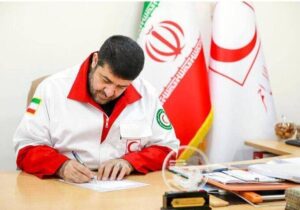رهبرمان همانند جد بزرگوارشان در حال خدمت به مردم به شهادت رسیدند