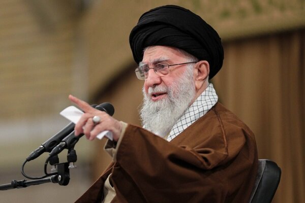 نام و راه آن رهبر بزرگ، چون چراغی فروزان، مسیر آینده را روشن خواهد کرد