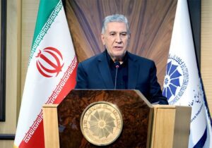 حسن‌زاده: بخش خصوصی خواهان حمایت مالی نیست؛ اصلاح مقررات می‌خواهد