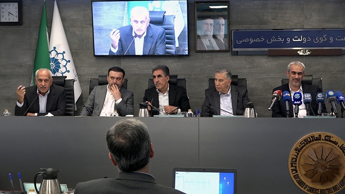 نشست شورای گفت‌وگوی دولت و بخش خصوصی/ حمایت از کسب‌وکارها تا پایان شرایط اضطرار ادامه دارد