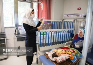 حمایت از پرستاران نباید در حد طرح مشکل باقی بماند
